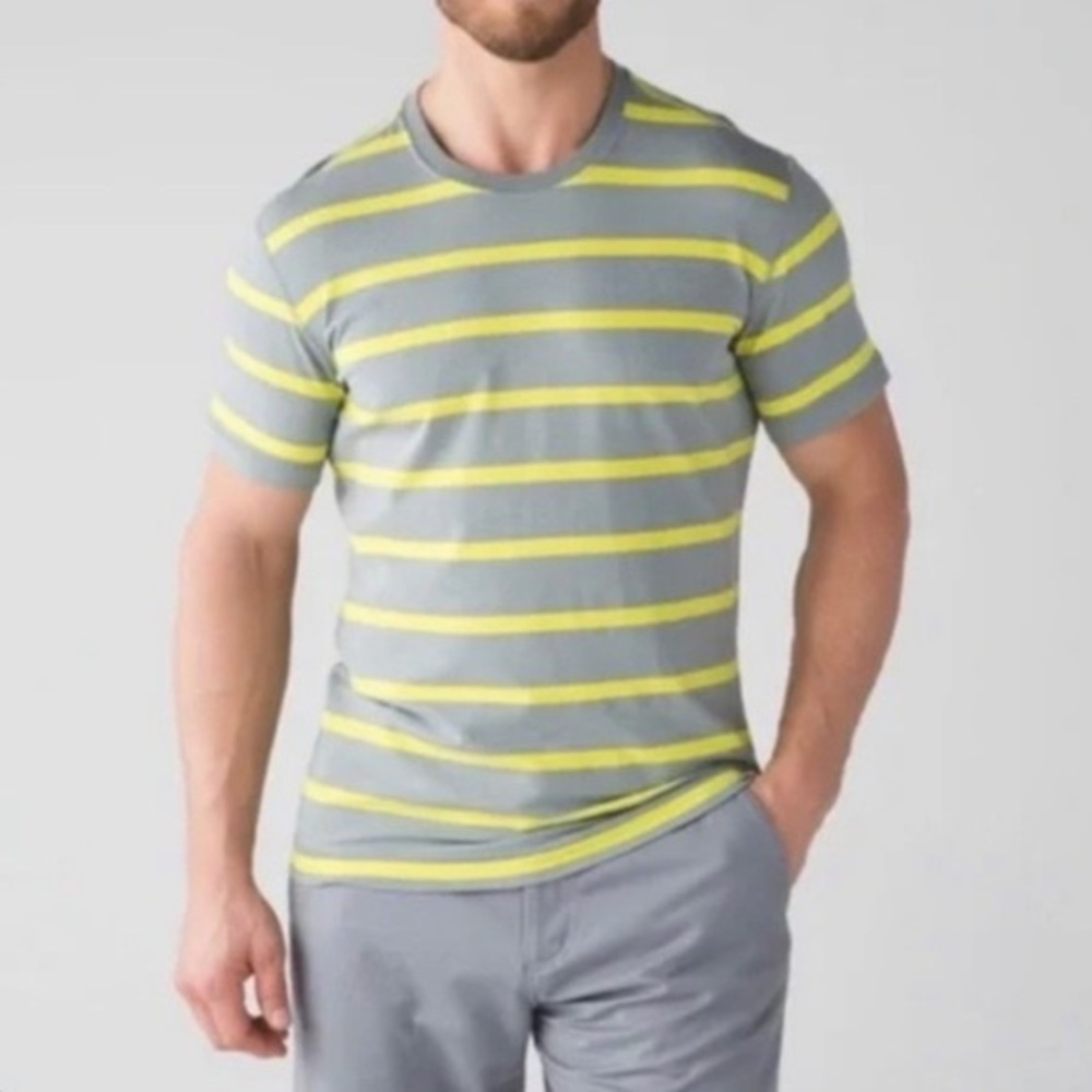 Lululemon mens 5 year basic tee sz L
